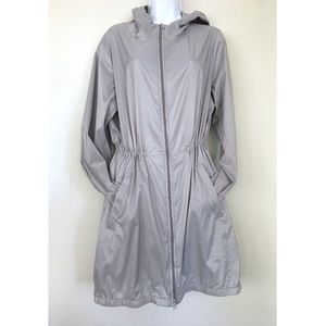 UNIQLO Packable Windbreaker